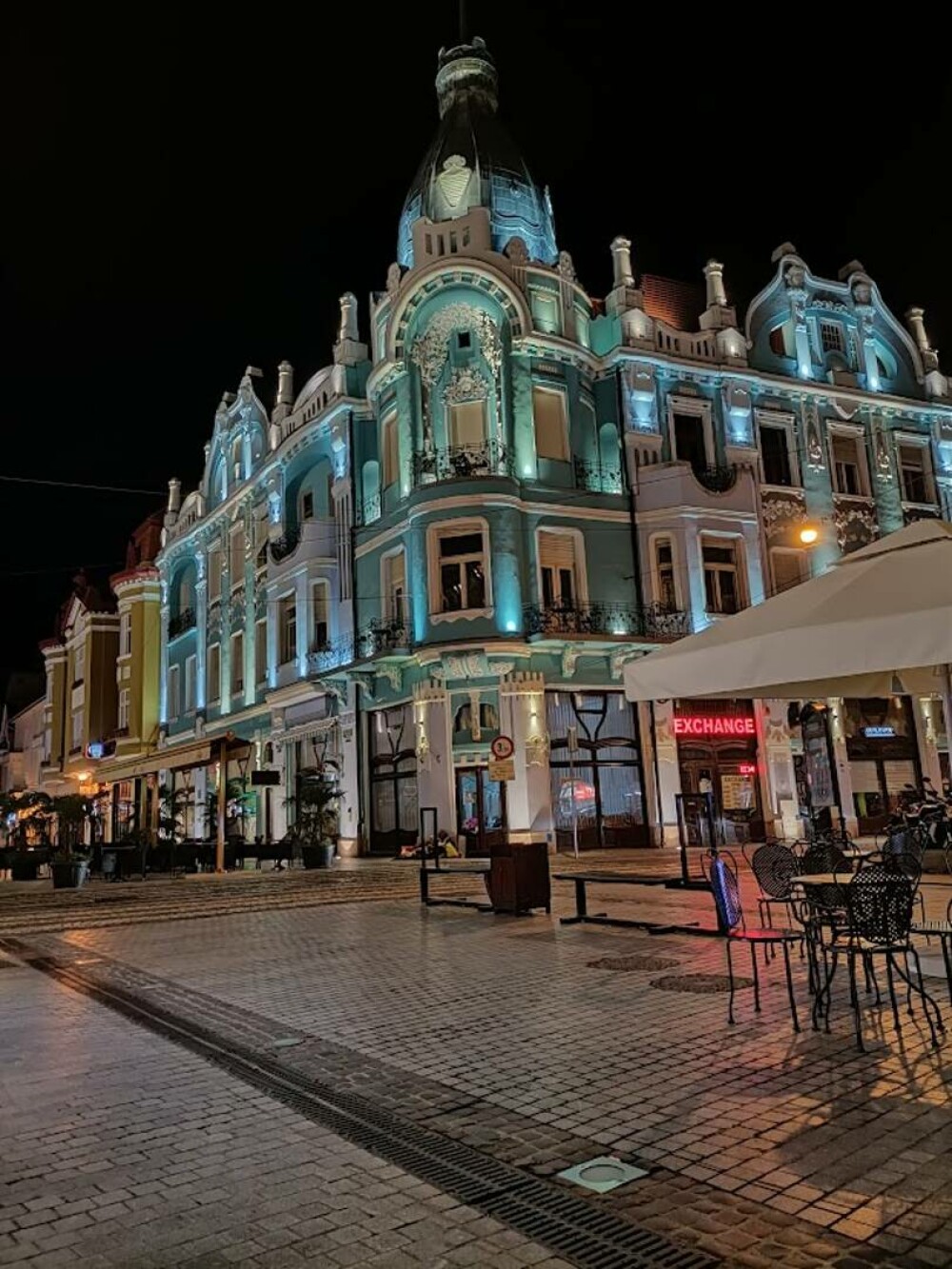Oradea - obiective turistice. Locuri de vizitat în cea mai frumoasă destinație Art Nouveau din Europa - Imaginea 7