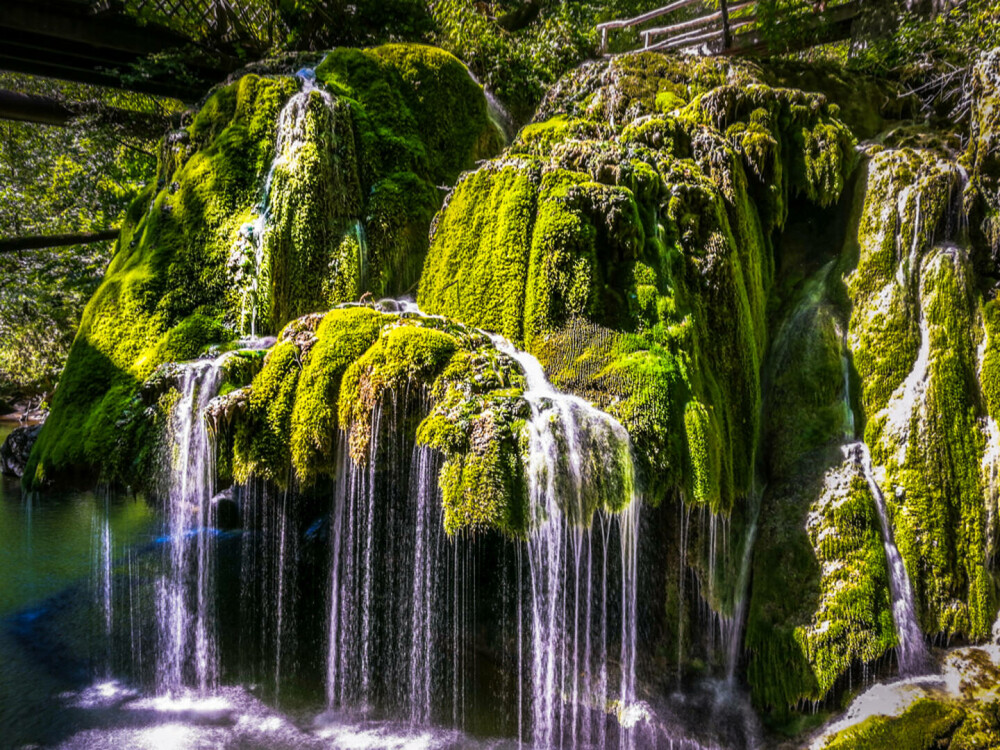 Obiective turistice în Caraș-Severin. De la Cascada Bigăr la cheile Nerei și Băile Herculane, cum poți să le vezi pe toate - Imaginea 2