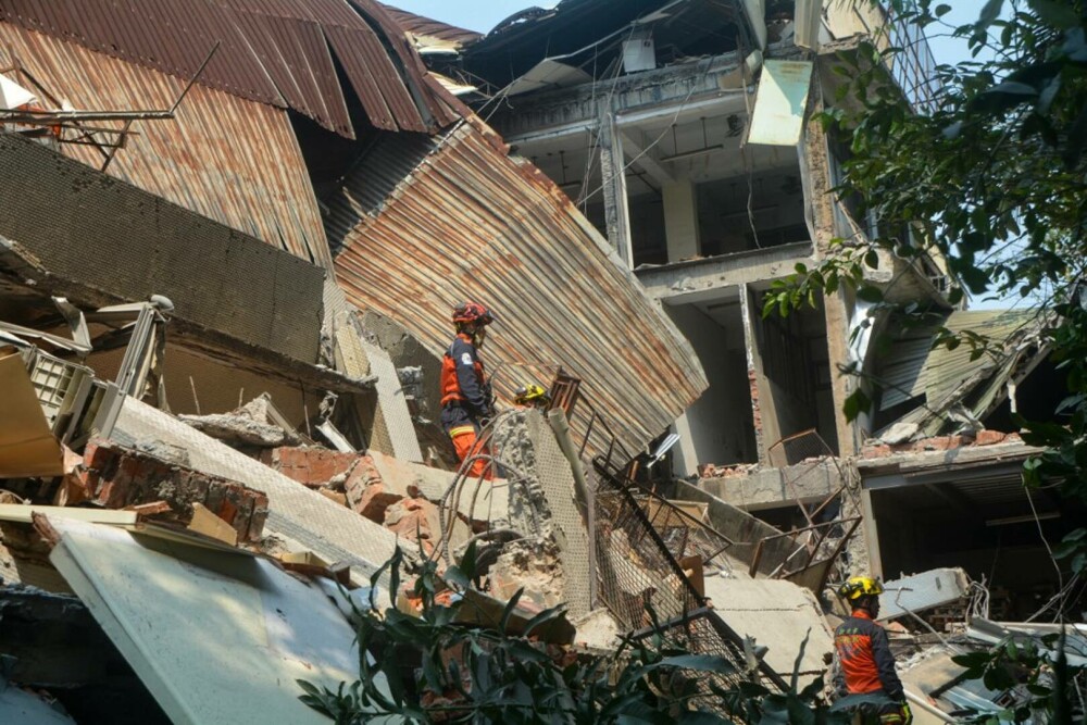 Cele 18 persoane date dispărute în urma cutremurului din Taiwan, în continuare de negăsit. Zeci de replici au zguduit zona - Imaginea 2