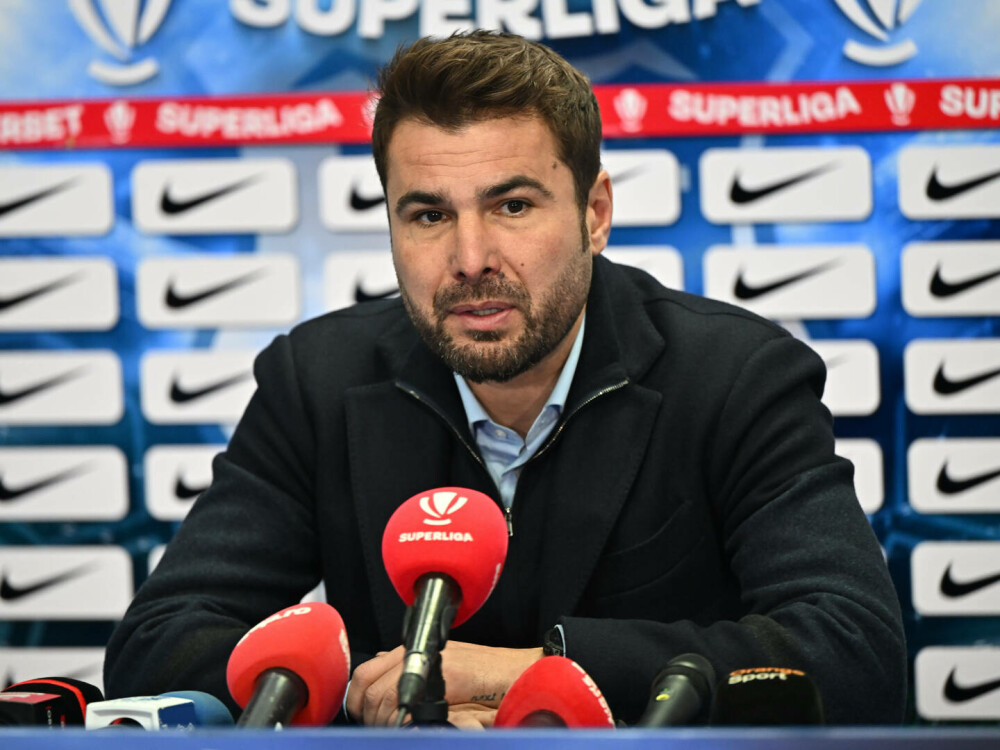 Adrian Mutu împlinește 47 de ani. Cariera „Briliantului”, de la atacant la FC Argeș la idol în marile cluburi europeme. FOTO - Imaginea 7