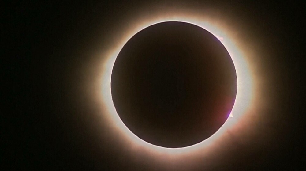 Eclipsa de Soare din 8 aprilie 2024. Imagini cu fenomenul astronomic al anului. FOTO și VIDEO - Imaginea 8