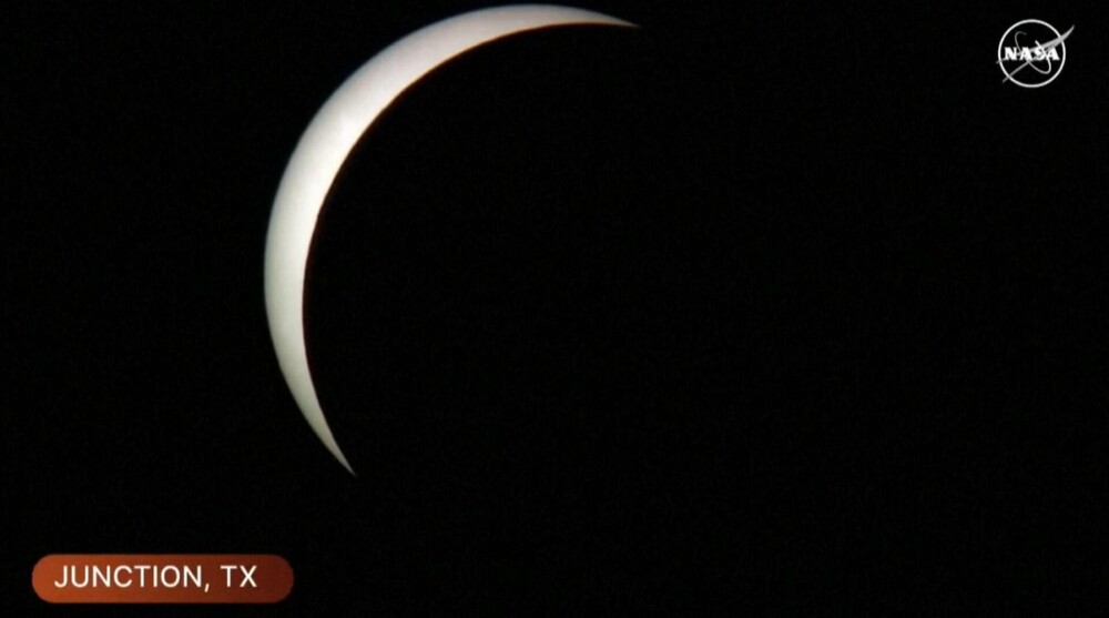 Eclipsa de Soare din 8 aprilie 2024. Imagini cu fenomenul astronomic al anului. FOTO și VIDEO - Imaginea 16
