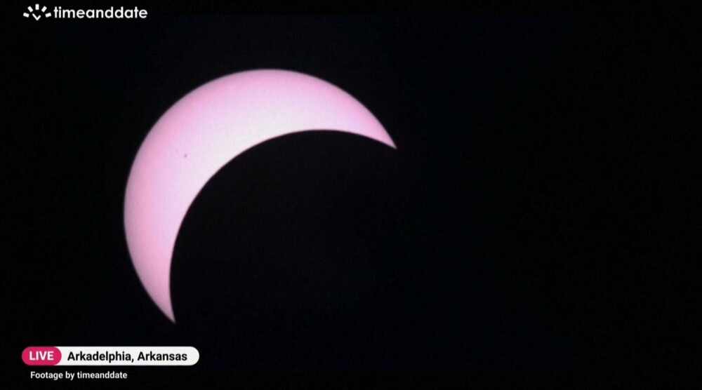 Eclipsa de Soare din 8 aprilie 2024. Imagini cu fenomenul astronomic al anului. FOTO și VIDEO - Imaginea 17
