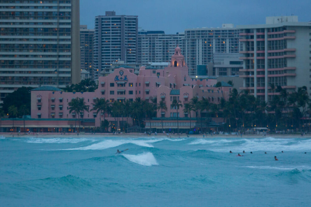 „Am plătit 530 de dolari pentru o noapte. Regret”. Cum arată „palatul roz al Pacificului”, cel mai faimos hotel din Hawaii - Imaginea 9