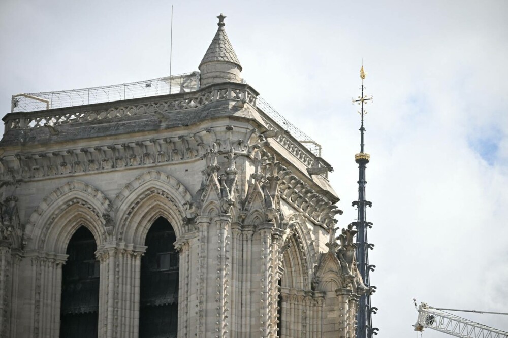 Cum arată acum Catedrala Notre Dame, la cinci ani de la incendiul care a distrus o parte din monumentul istoric. GALERIE FOTO - Imaginea 5