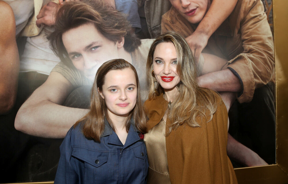 Angelina Jolie, alături de fiica ei Vivienne, de 15 ani, la lansarea unui nou musical. FOTO+VIDEO - Imaginea 11