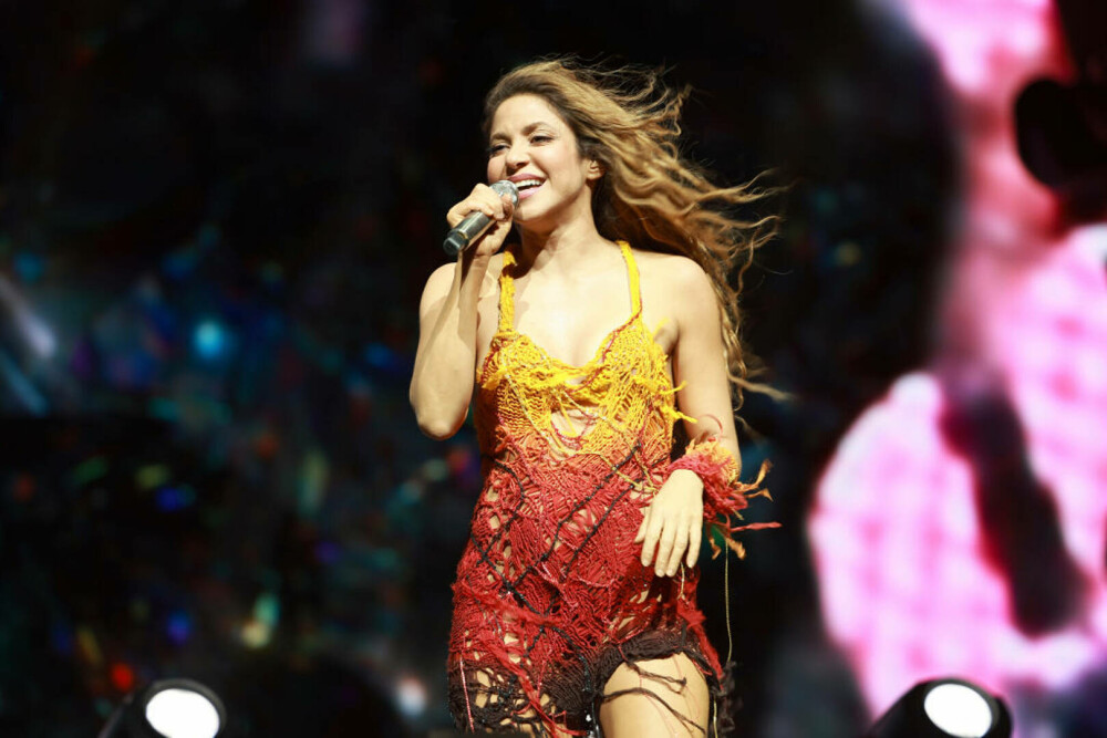 Shakira, apariţie surpriză la festivalul Coachella. Artista latino a făcut furori | GALERIE FOTO - Imaginea 7
