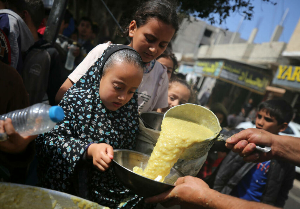 Imaginile foametei din Gaza. Raport: Jumătate din populație va suferi de foamete în aproximativ trei luni | FOTO - Imaginea 3