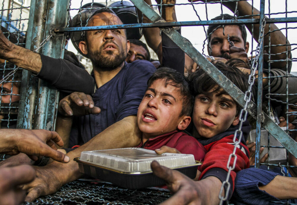 Imaginile foametei din Gaza. Raport: Jumătate din populație va suferi de foamete în aproximativ trei luni | FOTO - Imaginea 28