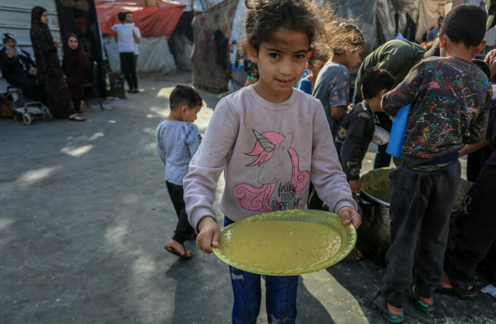 Imaginile foametei din Gaza. Raport: Jumătate din populație va suferi de foamete în aproximativ trei luni | FOTO - Imaginea 40