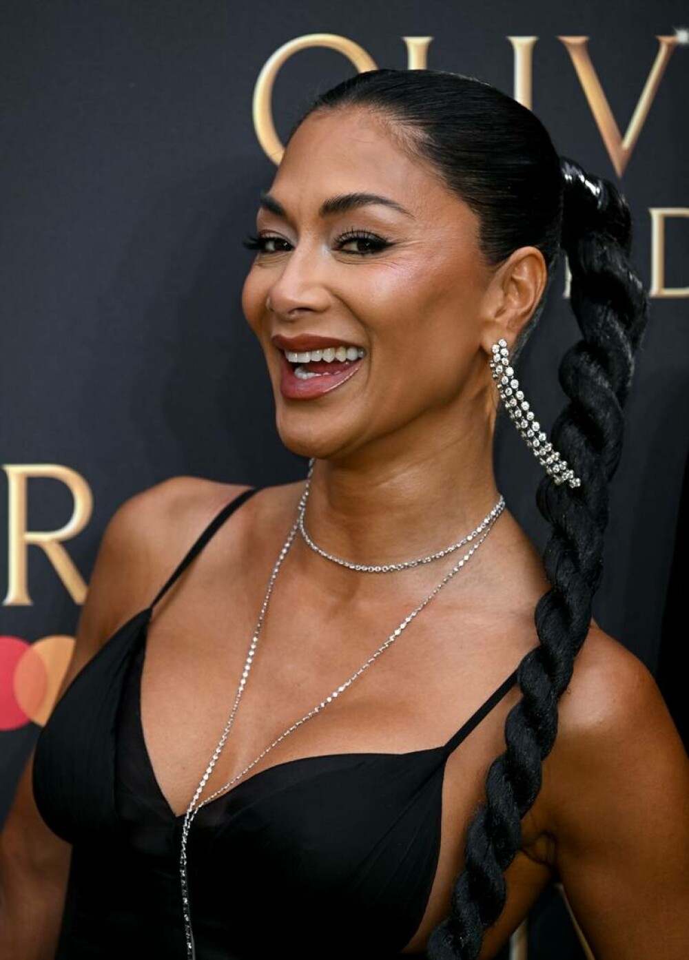 Nicole Scherzinger, în lacrimi la gala premiilor Olivier. Ce premiu a primit. GALERIE FOTO - Imaginea 2