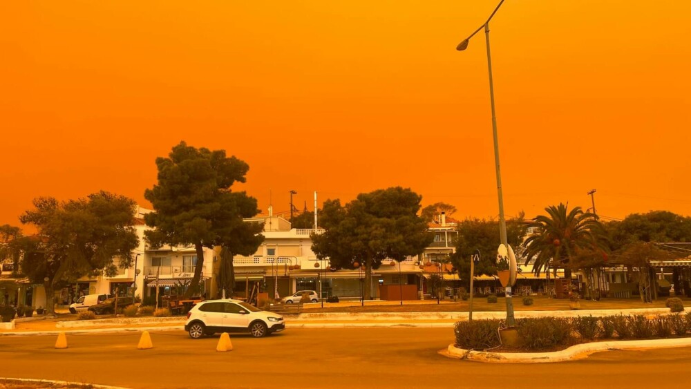 Peisaj apocaliptic în Atena. Capitala a fost într-o ceață portocalie. Care este explicația - Imaginea 11