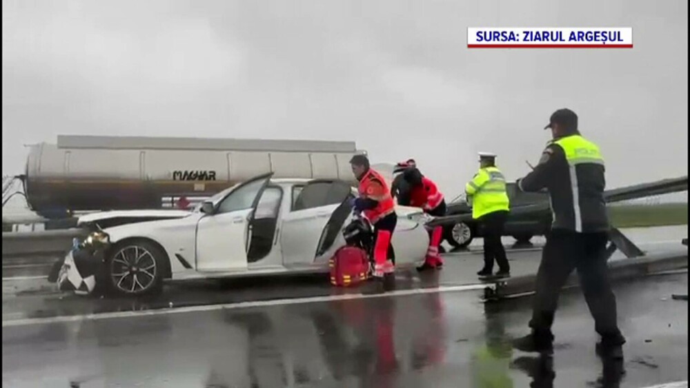 ANIMAȚIE GRAFICĂ cu accidentul de pe A1, în care șoferul unui BMW a murit străpuns de glisiera parapetului - Imaginea 2
