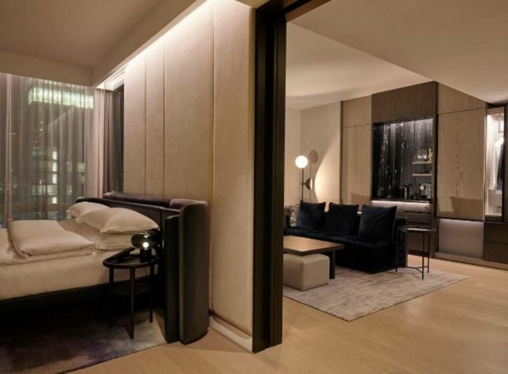 Cum arată hotelul din Manhattan în care o cameră costă 11.000 de dolari pe noapte. Este în top 50 locații de lux din lume - Imaginea 13