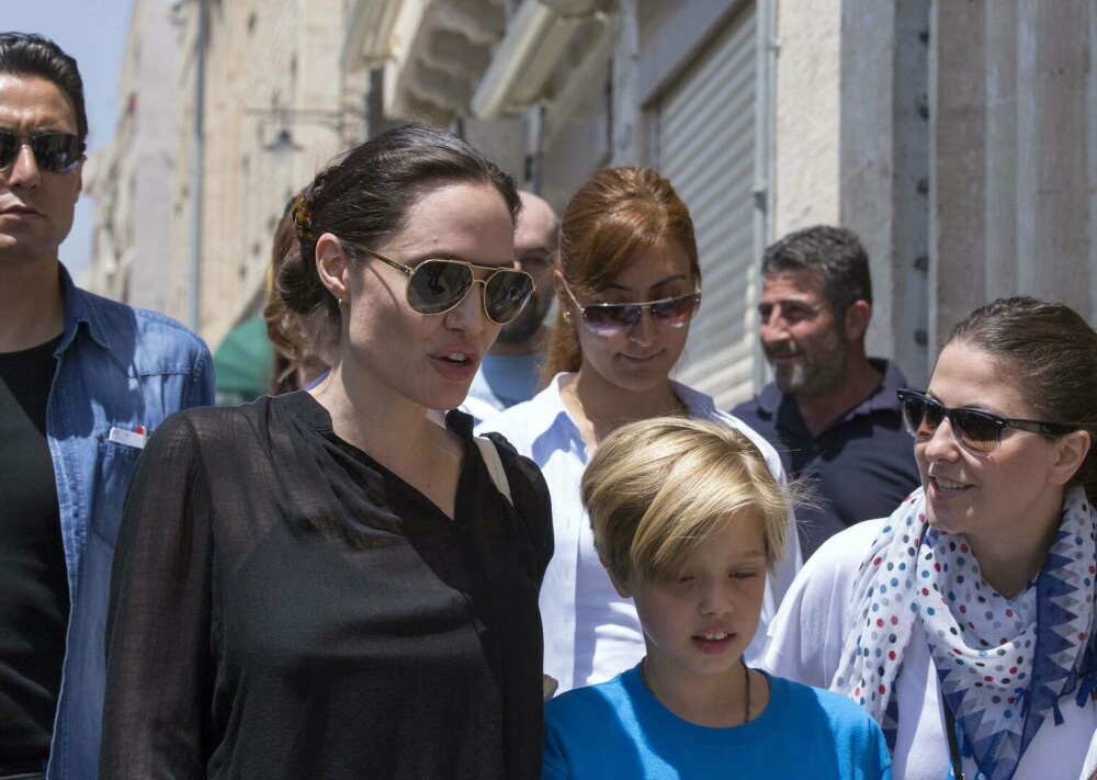 Fiica Angelinei Jolie și a lui Brad Pitt și-a schimbat numele. Cum se numește acum - Imaginea 6