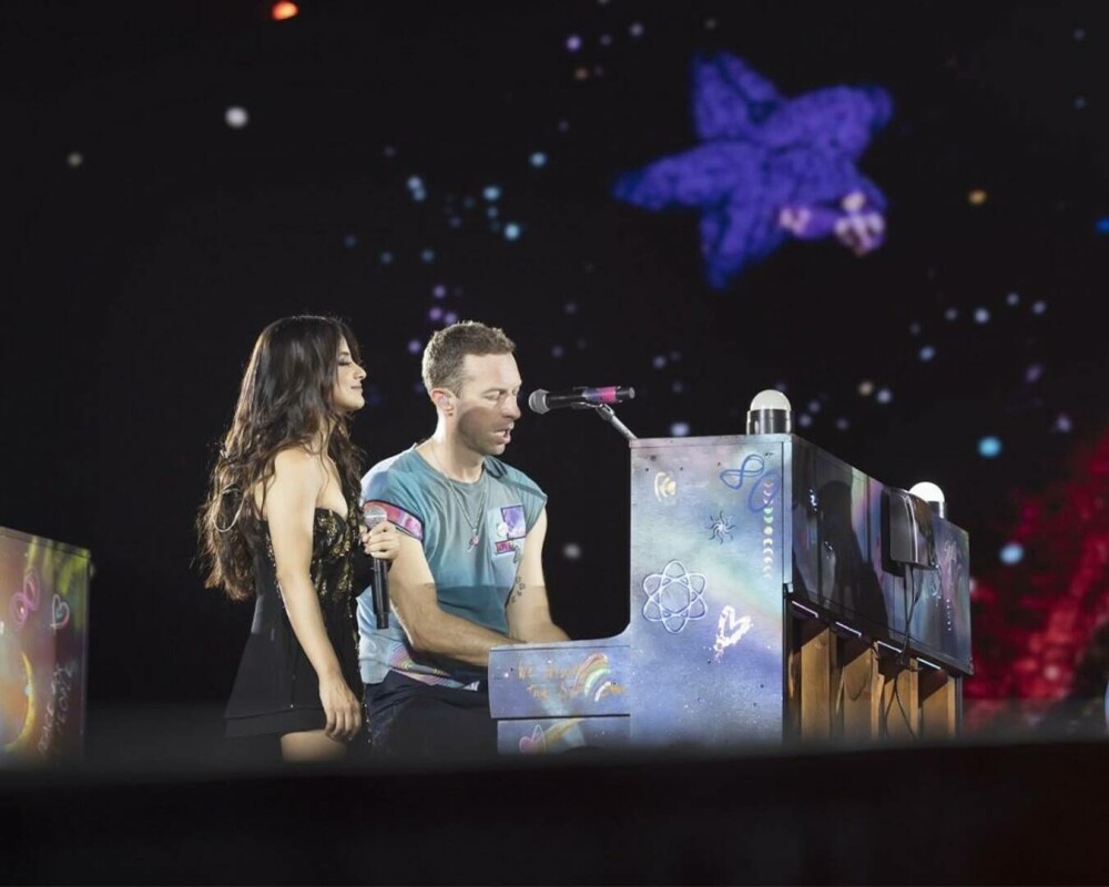 Artista care a deschis concertul Coldplay din Mumbai, huiduită de fani. Reacția cântăreței. „Este o presiune uriașă” - Imaginea 4