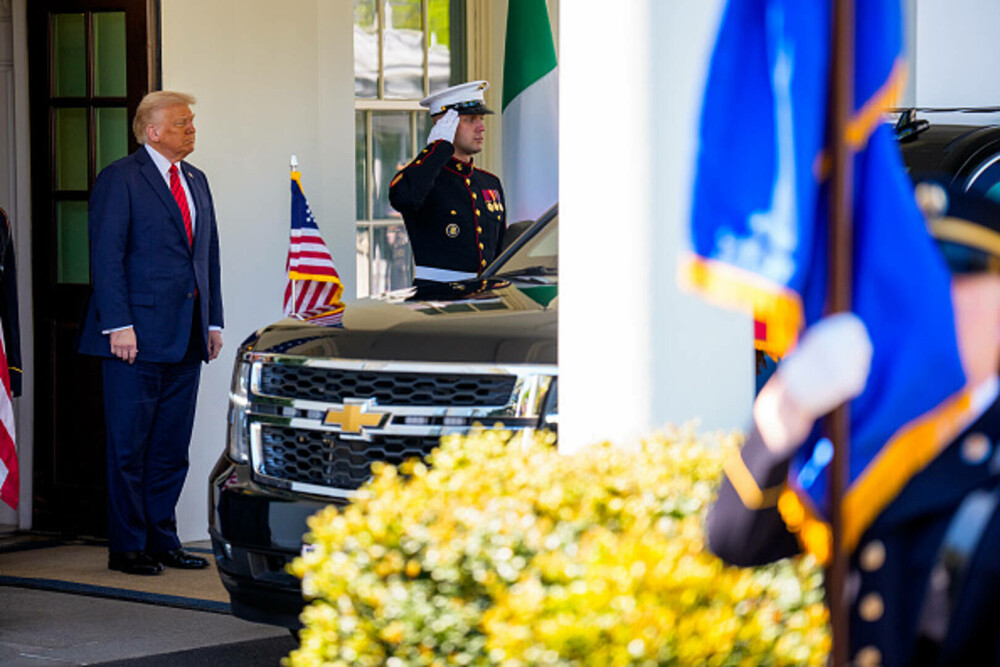 Reuters: Arma secretă a Giorgiei Meloni în discuţiile sale Donald Trump şi JD Vance. „Ea a luat Europa cu asalt”. FOTO - Imaginea 4