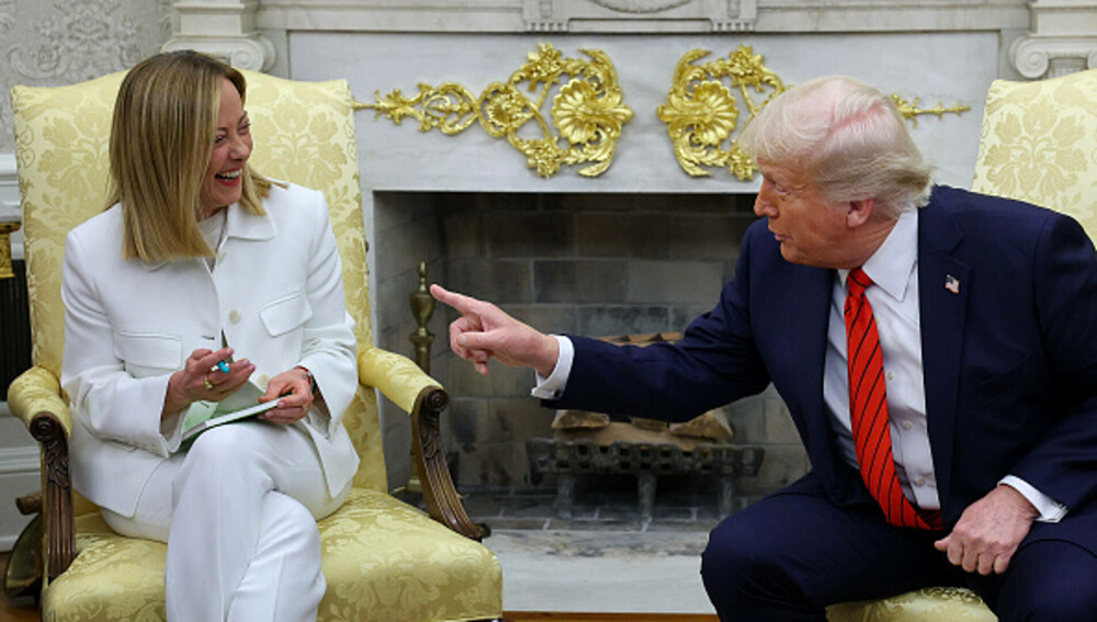 Reuters: Arma secretă a Giorgiei Meloni în discuţiile sale Donald Trump şi JD Vance. „Ea a luat Europa cu asalt”. FOTO - Imaginea 26
