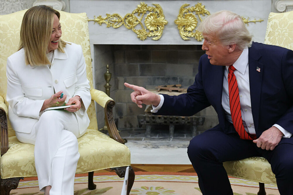 Reuters: Arma secretă a Giorgiei Meloni în discuţiile sale Donald Trump şi JD Vance. „Ea a luat Europa cu asalt”. FOTO - Imaginea 27