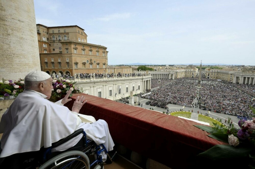 Cine a fost Papa Francisc. Suveranul Pontif a condus Biserica Catolică timp de 12 ani. GALERIE FOTO - Imaginea 1