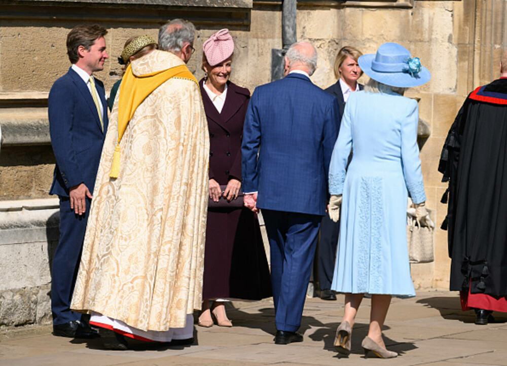 Regele Charles și Regina Camilla au participat la slujba tradițională de Paște. Cum a fost întâmpinat monarhul. GALERIE FOTO - Imaginea 10