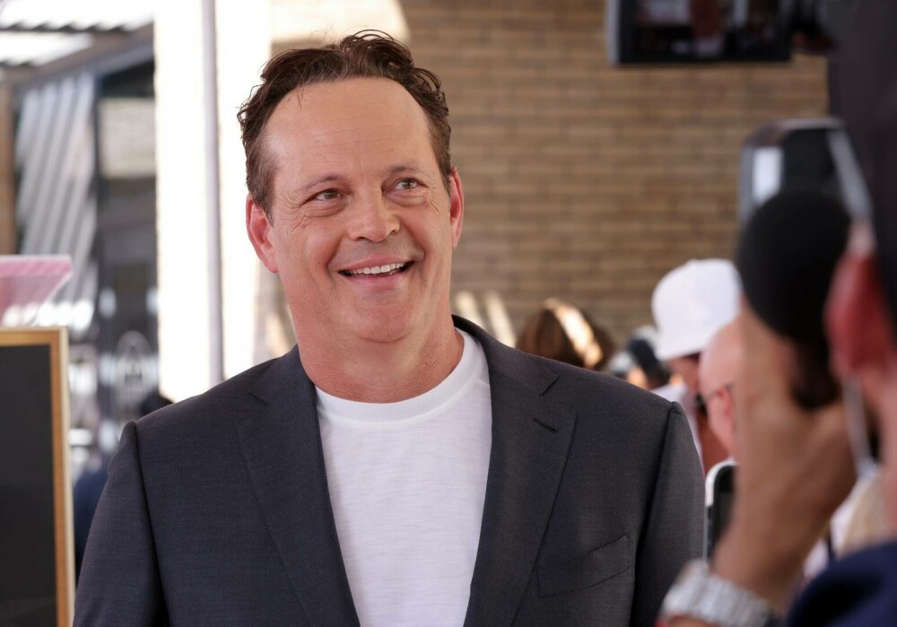 Casa Albă a publicat o fotografie cu actorul Vince Vaughn şi Donald Trump în Biroul Oval. Cum au reacționat internauții. FOTO - Imaginea 3