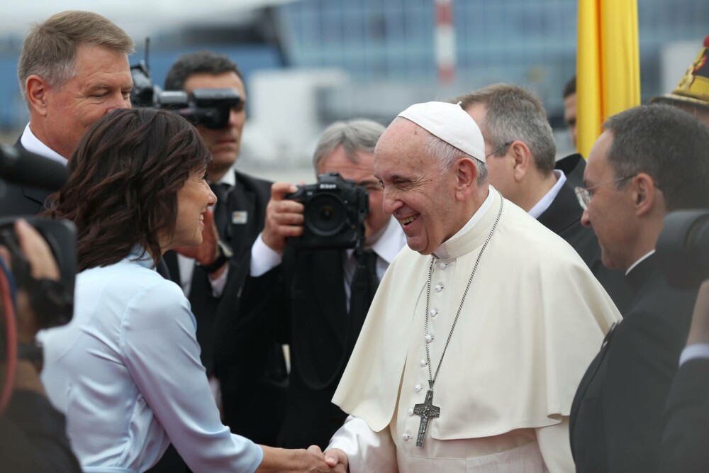 Vizita Papei Francisc în România. Suveranul Pontif a călătorit la Blaj, Șumuleu Ciuc și Iași. GALERIE FOTO & VIDEO - Imaginea 3