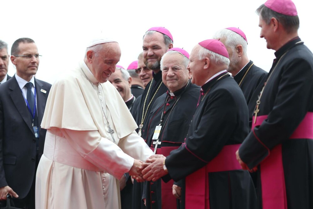 Vizita Papei Francisc în România. Suveranul Pontif a călătorit la Blaj, Șumuleu Ciuc și Iași. GALERIE FOTO & VIDEO - Imaginea 5