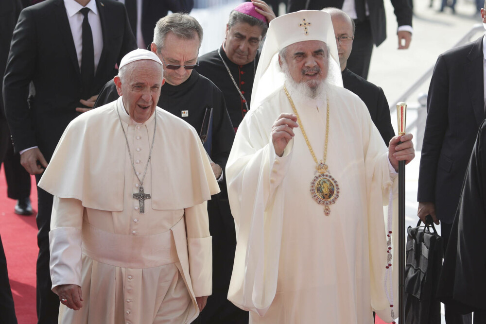 Vizita Papei Francisc în România. Suveranul Pontif a călătorit la Blaj, Șumuleu Ciuc și Iași. GALERIE FOTO & VIDEO - Imaginea 14