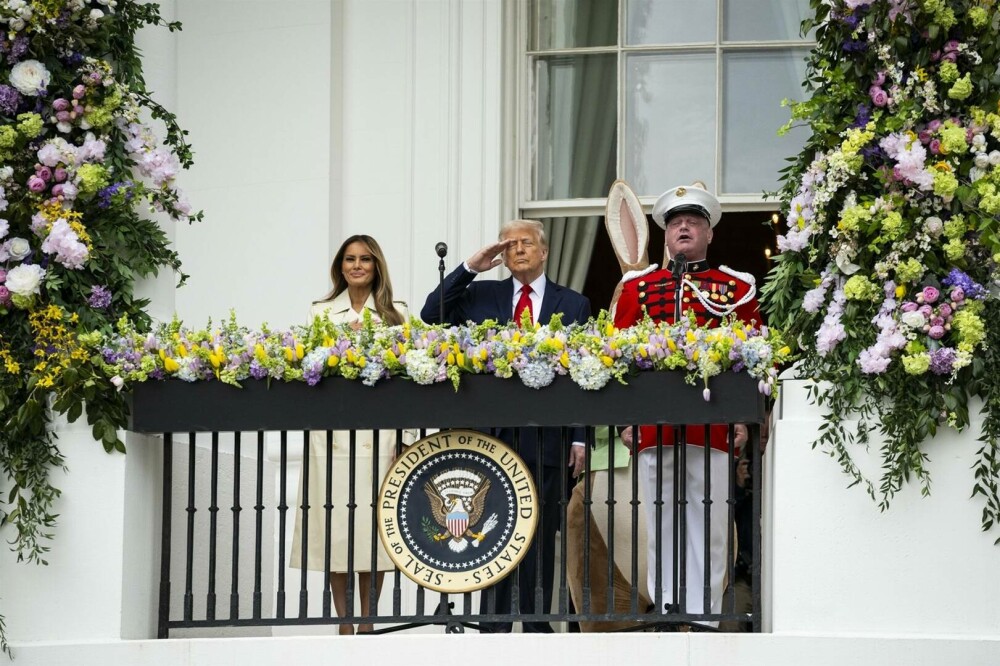 Melania Trump, apariție rară în public. Ce ţinută a purtat prima-doamnă în cadrul unui eveniment dedicat copiilor. FOTO - Imaginea 5