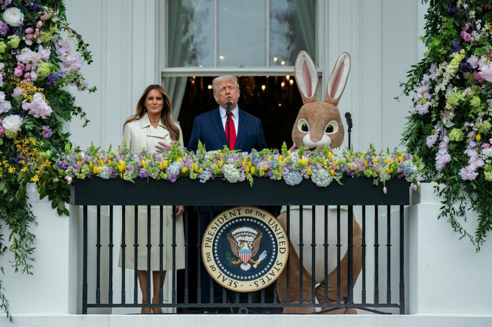 Melania Trump, apariție rară în public. Ce ţinută a purtat prima-doamnă în cadrul unui eveniment dedicat copiilor. FOTO - Imaginea 10