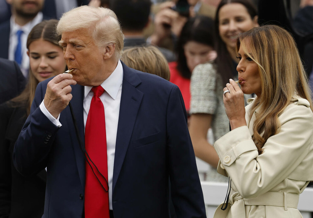 Melania Trump, apariție rară în public. Ce ţinută a purtat prima-doamnă în cadrul unui eveniment dedicat copiilor. FOTO - Imaginea 22