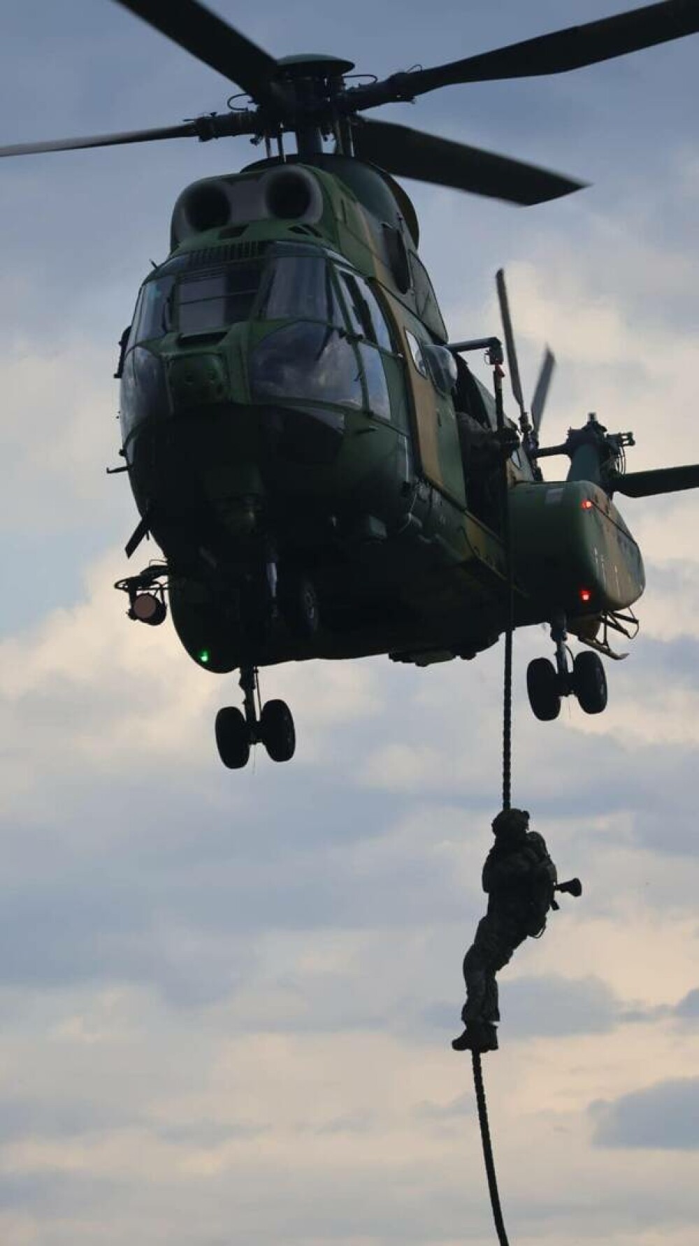 Baza Mihail Kogălniceanu devine epicentrul militar al NATO în România. Cu sau fără americani - Imaginea 95