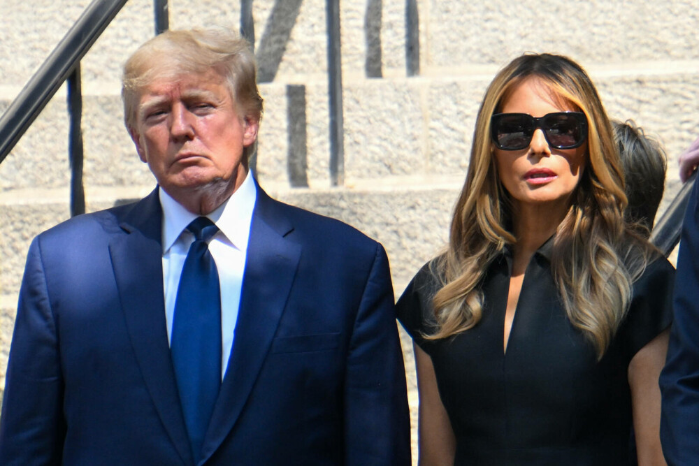 Un biograf spune că Trump s-a despărțit de Prima Doamnă, Melania. Reacția vehementă a Casei Albe - Imaginea 25