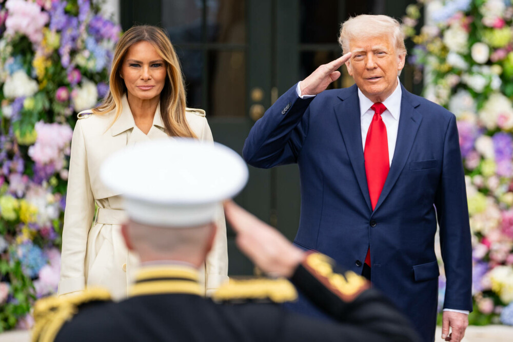 Un biograf spune că Trump s-a despărțit de Prima Doamnă, Melania. Reacția vehementă a Casei Albe - Imaginea 18
