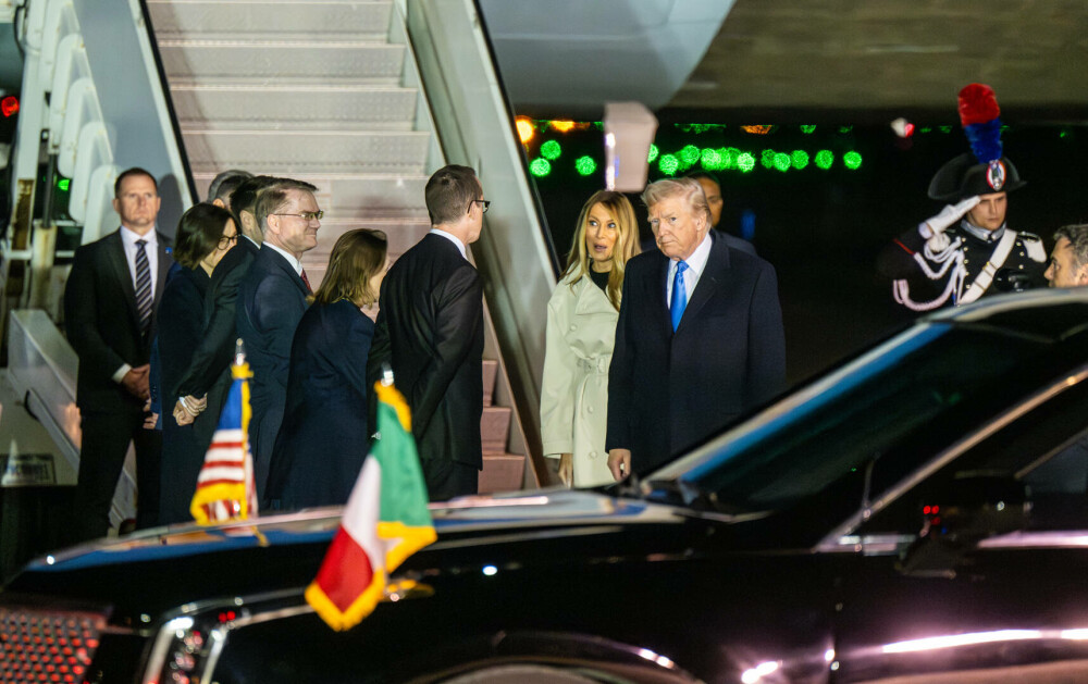 Melania Trump, prezentă la înmormântarea Papei Francisc chiar de ziua ei. Ce ținută a purtat prima doamnă. GALERIE FOTO - Imaginea 3