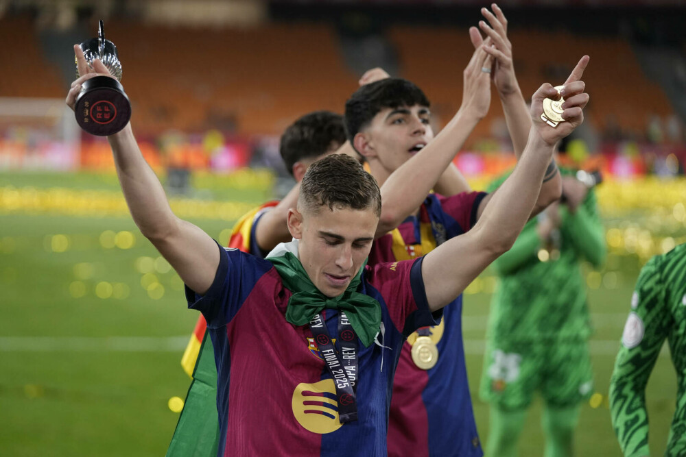 FC Barcelona a câştigat Cupa Spaniei pentru a 32-a oară. A învins cu 3-2 după prelungiri pe Real Madrid. FOTO - Imaginea 22