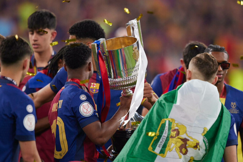 FC Barcelona a câştigat Cupa Spaniei pentru a 32-a oară. A învins cu 3-2 după prelungiri pe Real Madrid. FOTO - Imaginea 26