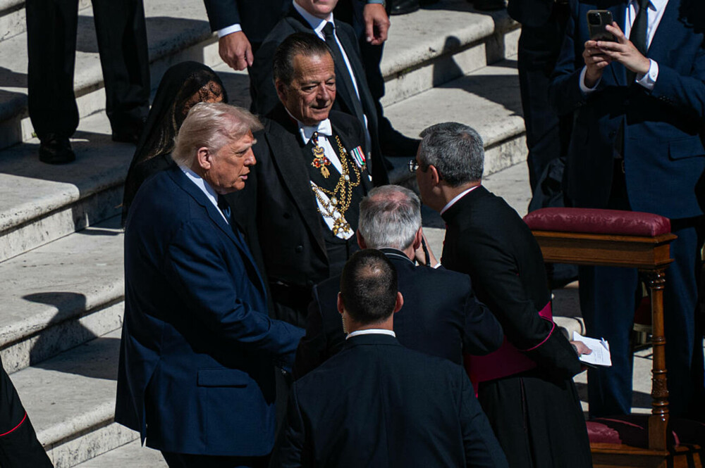 Binele pe care Papa Francisc l-a făcut omenirii și de dincolo de noi. Cum au vorbit liderii lumii despre pace | GALERIE FOTO - Imaginea 7