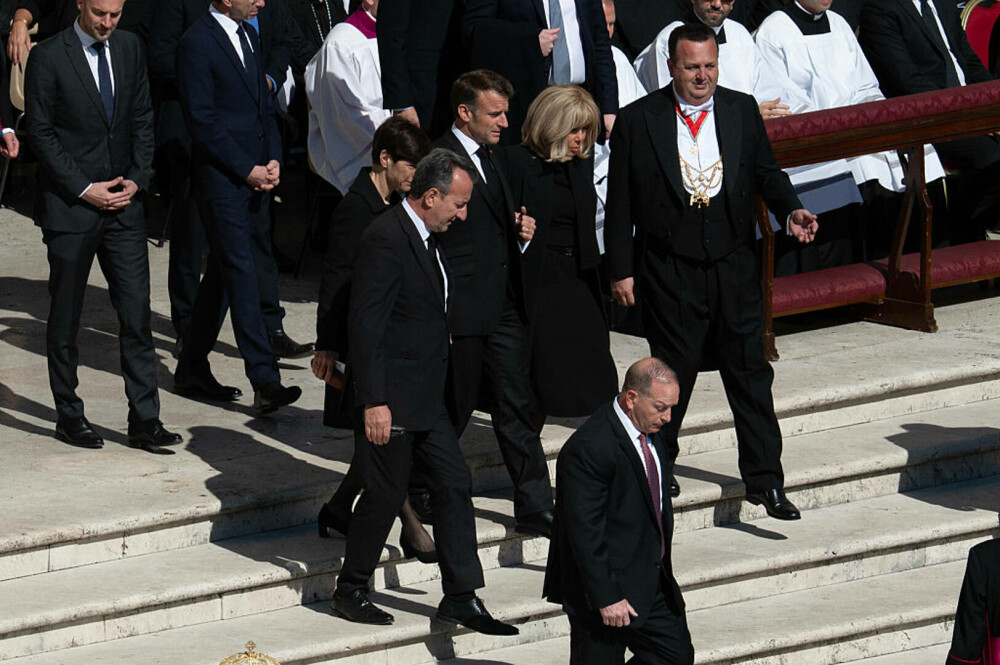 Binele pe care Papa Francisc l-a făcut omenirii și de dincolo de noi. Cum au vorbit liderii lumii despre pace | GALERIE FOTO - Imaginea 21