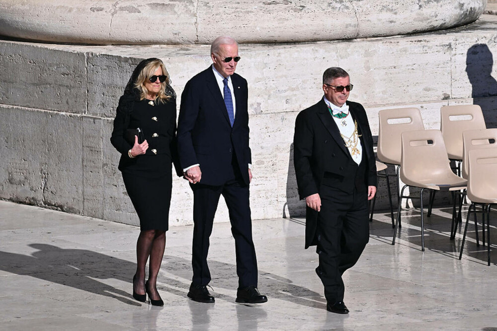 Binele pe care Papa Francisc l-a făcut omenirii și de dincolo de noi. Cum au vorbit liderii lumii despre pace | GALERIE FOTO - Imaginea 46