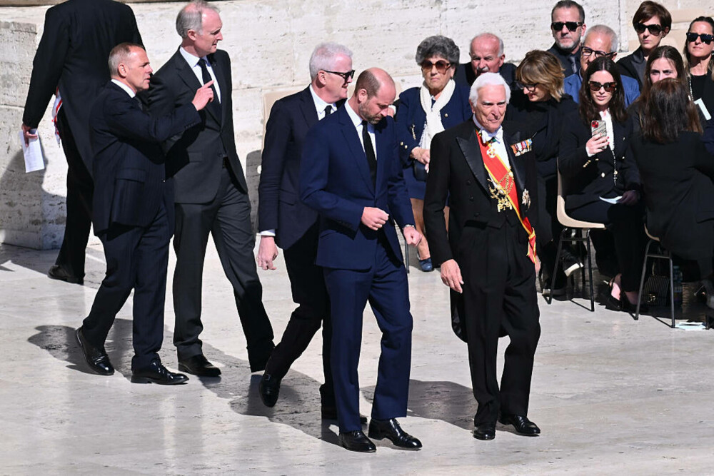Binele pe care Papa Francisc l-a făcut omenirii și de dincolo de noi. Cum au vorbit liderii lumii despre pace | GALERIE FOTO - Imaginea 51