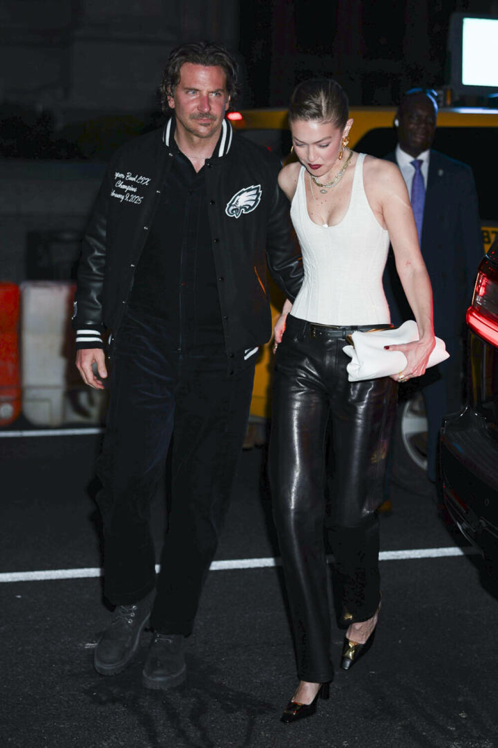Cum și-a sărbătorit Gigi Hadid ziua de naștere. Anne Hathaway, printre invitați. GALERIE FOTO - Imaginea 3