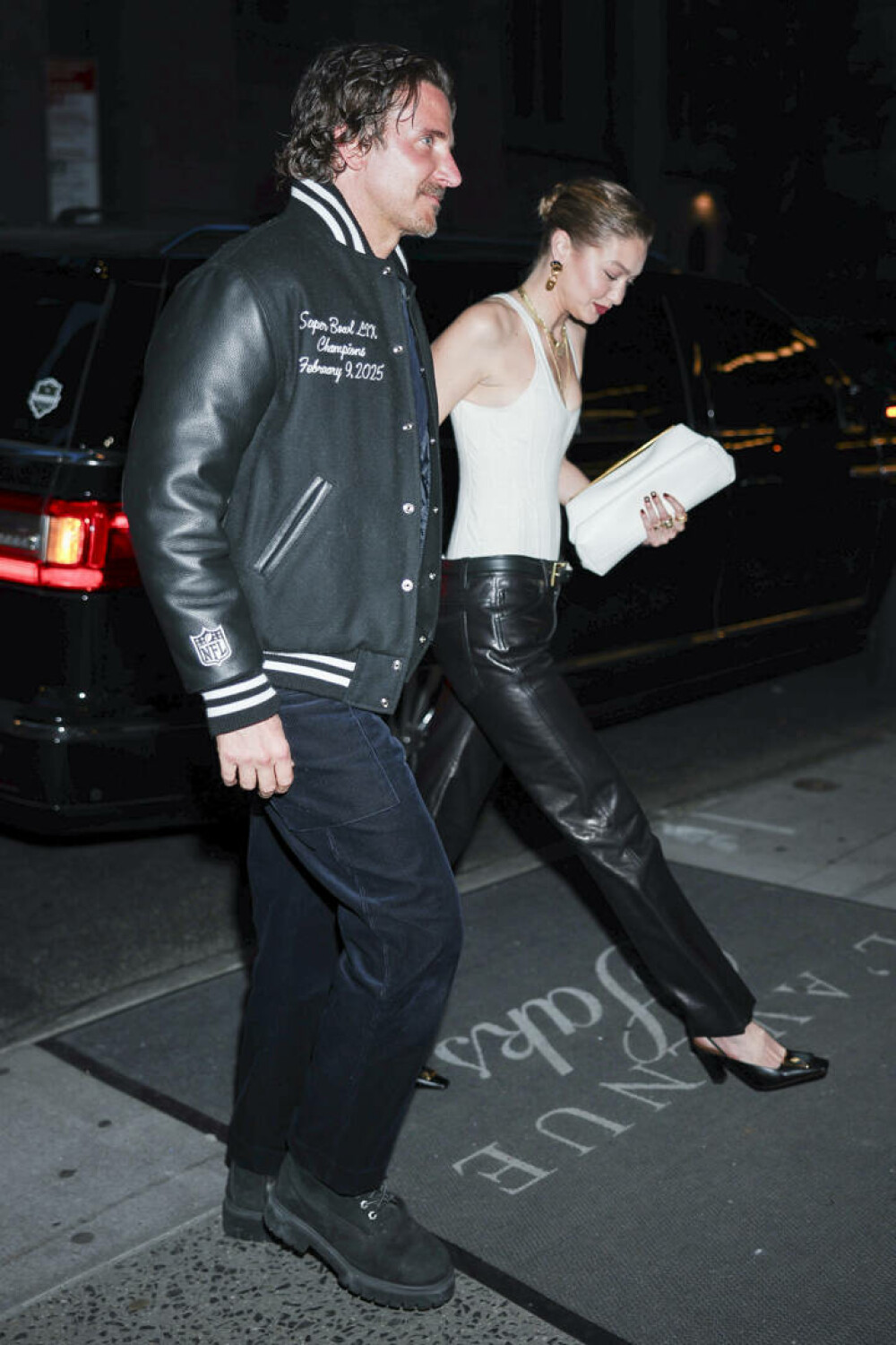 Cum și-a sărbătorit Gigi Hadid ziua de naștere. Anne Hathaway, printre invitați. GALERIE FOTO - Imaginea 5