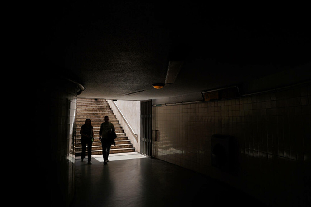 Cum arată Madridul și Lisabona după pana masivă de curent. „Locuitorii să rămână unde sunt”. GALERIE FOTO - Imaginea 20