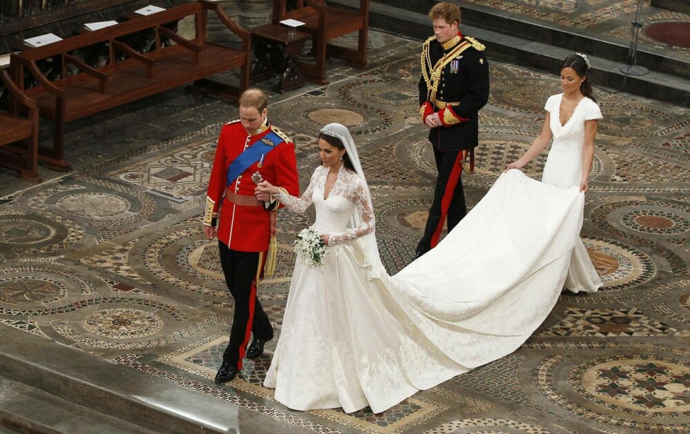 Modul inedit prin care Prințul William și Kate vor sărbători 14 ani de la nuntă. Imagini de colecție de la celebrul eveniment - Imaginea 17