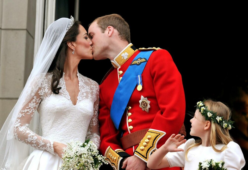 Modul inedit prin care Prințul William și Kate vor sărbători 14 ani de la nuntă. Imagini de colecție de la celebrul eveniment - Imaginea 28