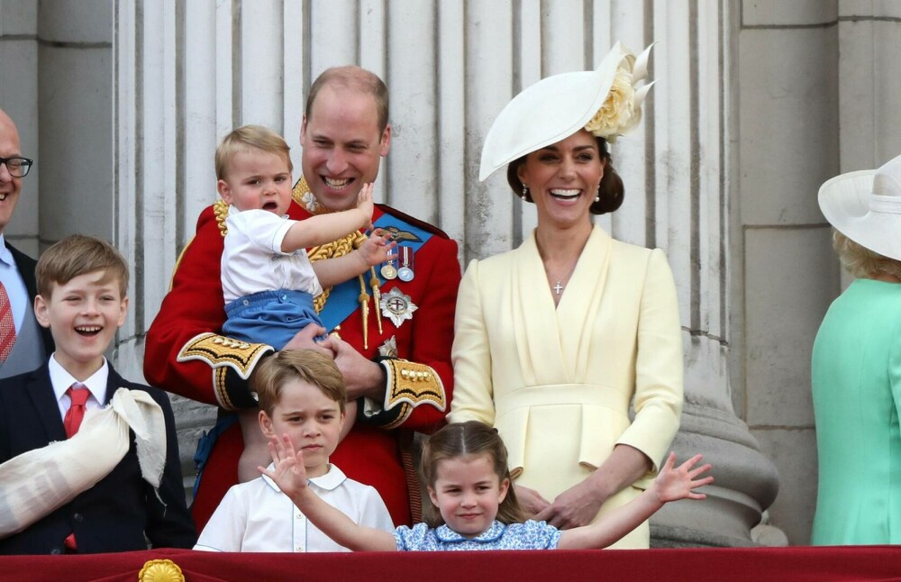 Modul inedit prin care Prințul William și Kate vor sărbători 14 ani de la nuntă. Imagini de colecție de la celebrul eveniment - Imaginea 30