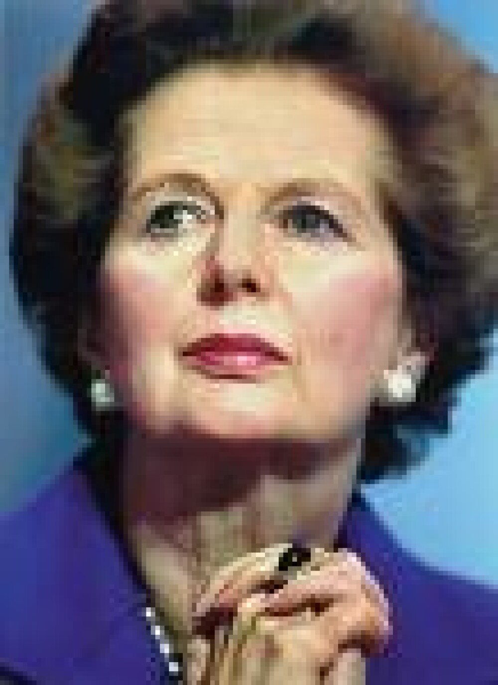 Margaret Thatcher a murit dupa un atac cerebral. 