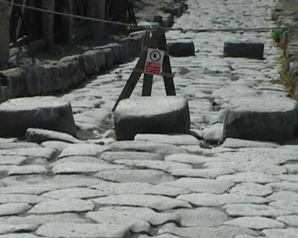 Pompei, locul unde ruinele vorbesc - Imaginea 12